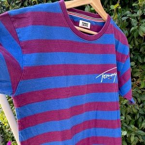 Tommy Hilfiger Signature - Striped T-Shirt!